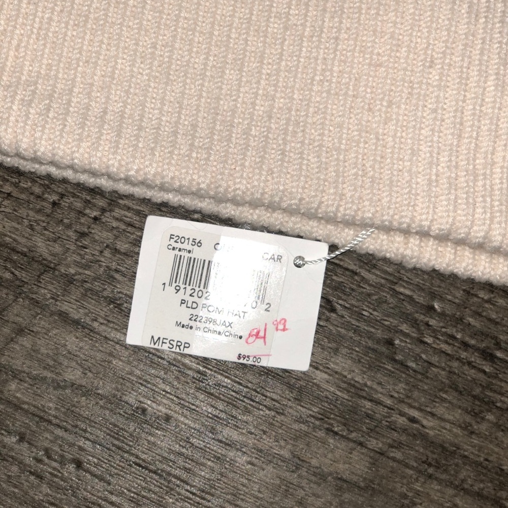 Coach Beanie (NWT) - Picture 3 of 3